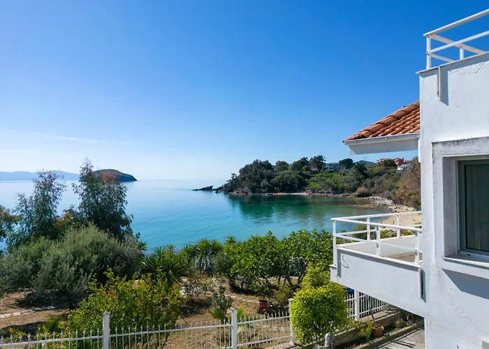 Villa Just On The Sea 2