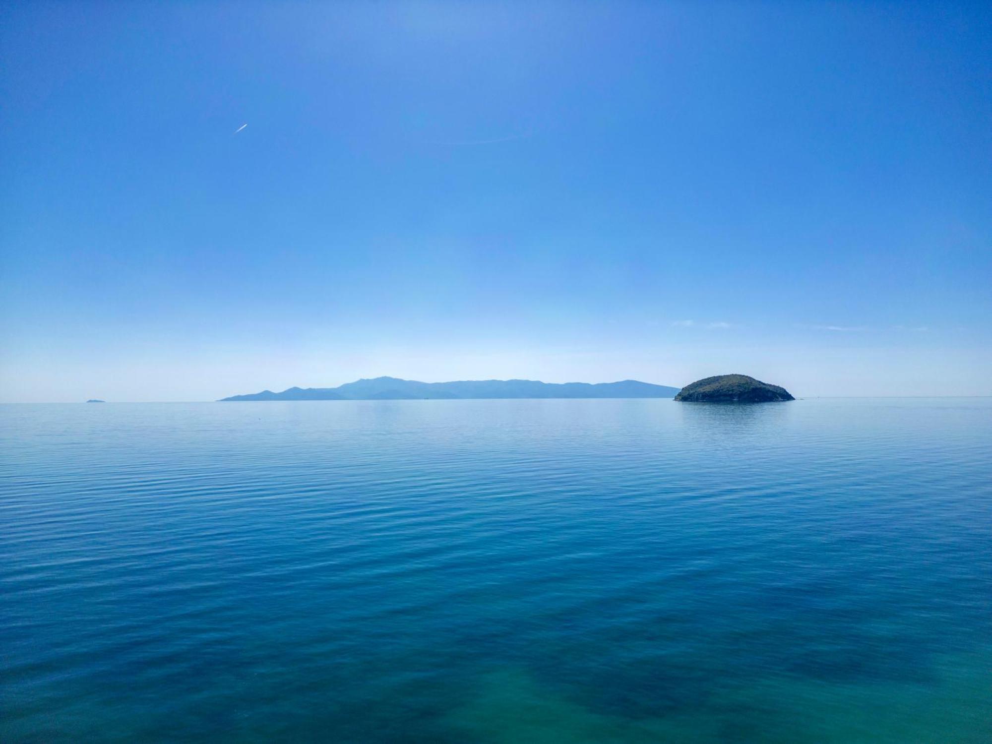 Villa Just On The Sea 2
