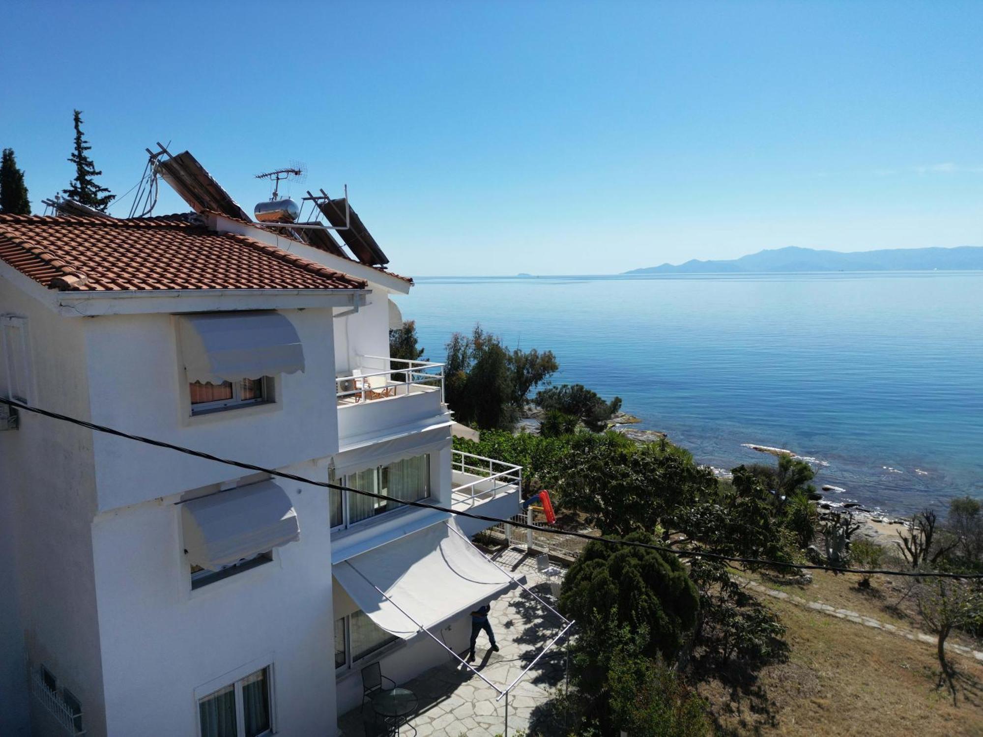 Just On The Sea 2 Villa *